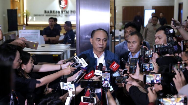 Dugaan Budi Arie Terlibat Judi Daring, Istana Pastikan Hormati Proses Hukum