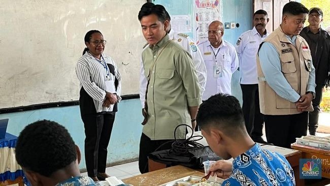 Program Makan Bergizi Gratis Perkuat Fondasi Generasi Papua Sehat dan Unggul