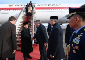 Diplomasi Dua Kutub, Presiden Prabowo Bangun Keseimbangan dari Moskow ke Paris