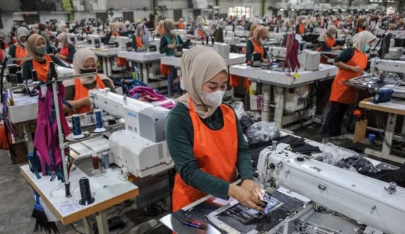 Penguatan Industri Padat Karya Menjadi Kunci Menekan Risiko PHK