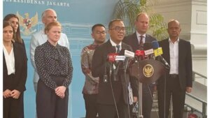 Pemerintah Jalin Kerja Sama dengan Imperial College untuk Kembangkan 10 Kampus Kedokteran