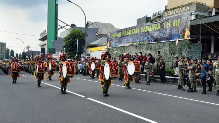 Pemerintah Pastikan Taruna Akmil Tidak Mengajar di Kelas, Hanya Dampingi Kemandirian Siswa Sekolah Rakyat