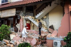Pemulihan Penyintas Gempa NTT Menyentuh Rumah, Kesehatan, dan Dokumen