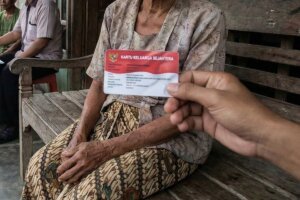 Pemerintah Buka Akses Koreksi Data Desil agar Bansos Tepat Sasaran