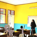 Revitalisasi dan Digitalisasi Sekolah Mengurangi Kesenjangan Pembelajaran
 