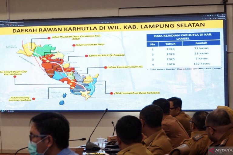 Pemerintah Terus Mendengar Kebutuhan Warga dalam Penanganan Karhutla