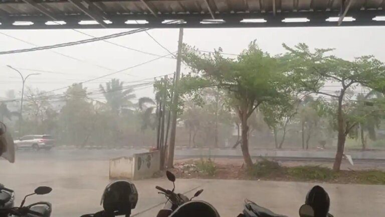 Kesiapsiagaan Bencana Hidrometeorologi Menjadi Bentuk Perlindungan bagi Warga